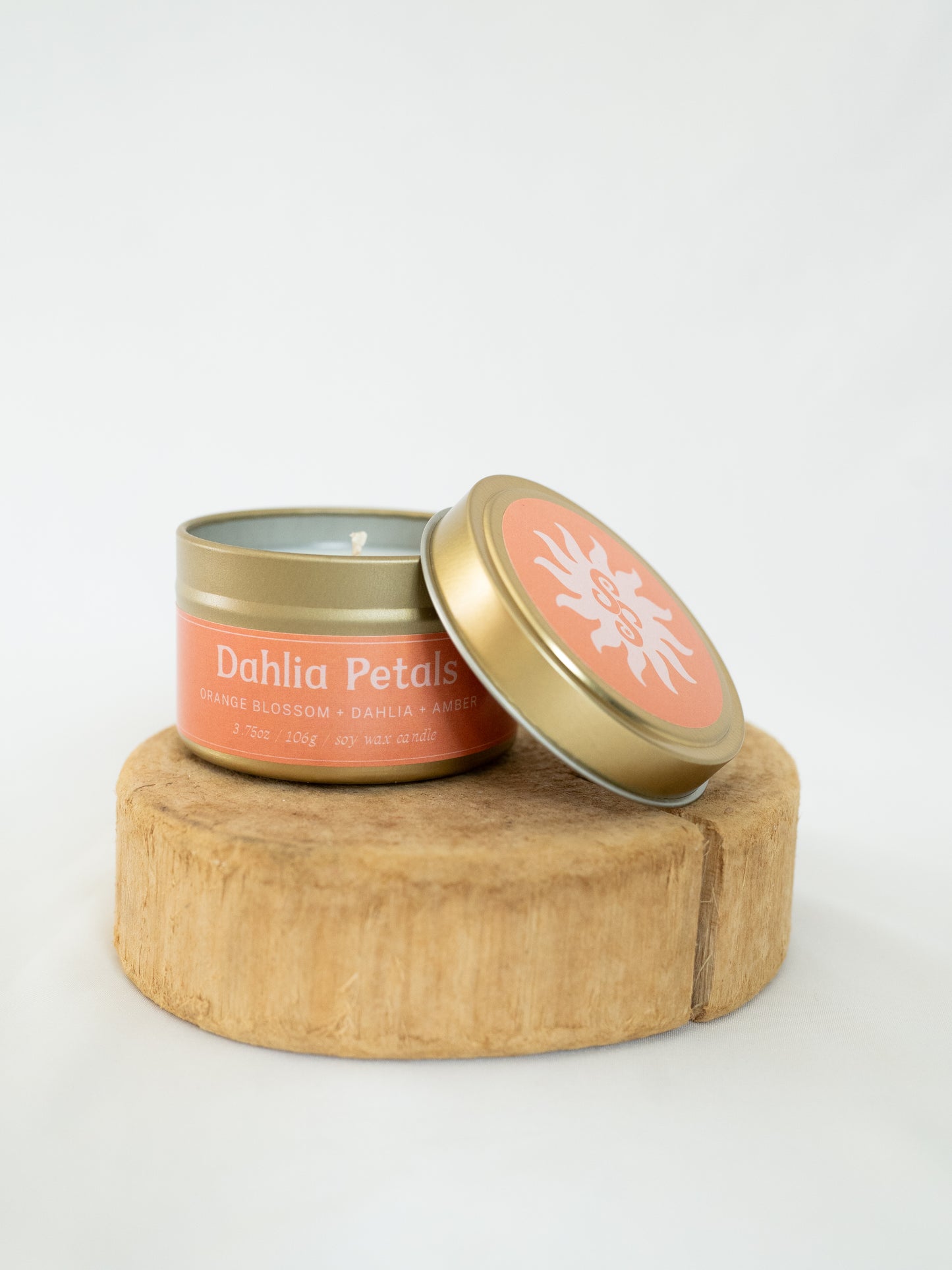 Dahlia Petals 3.75 oz Candle
