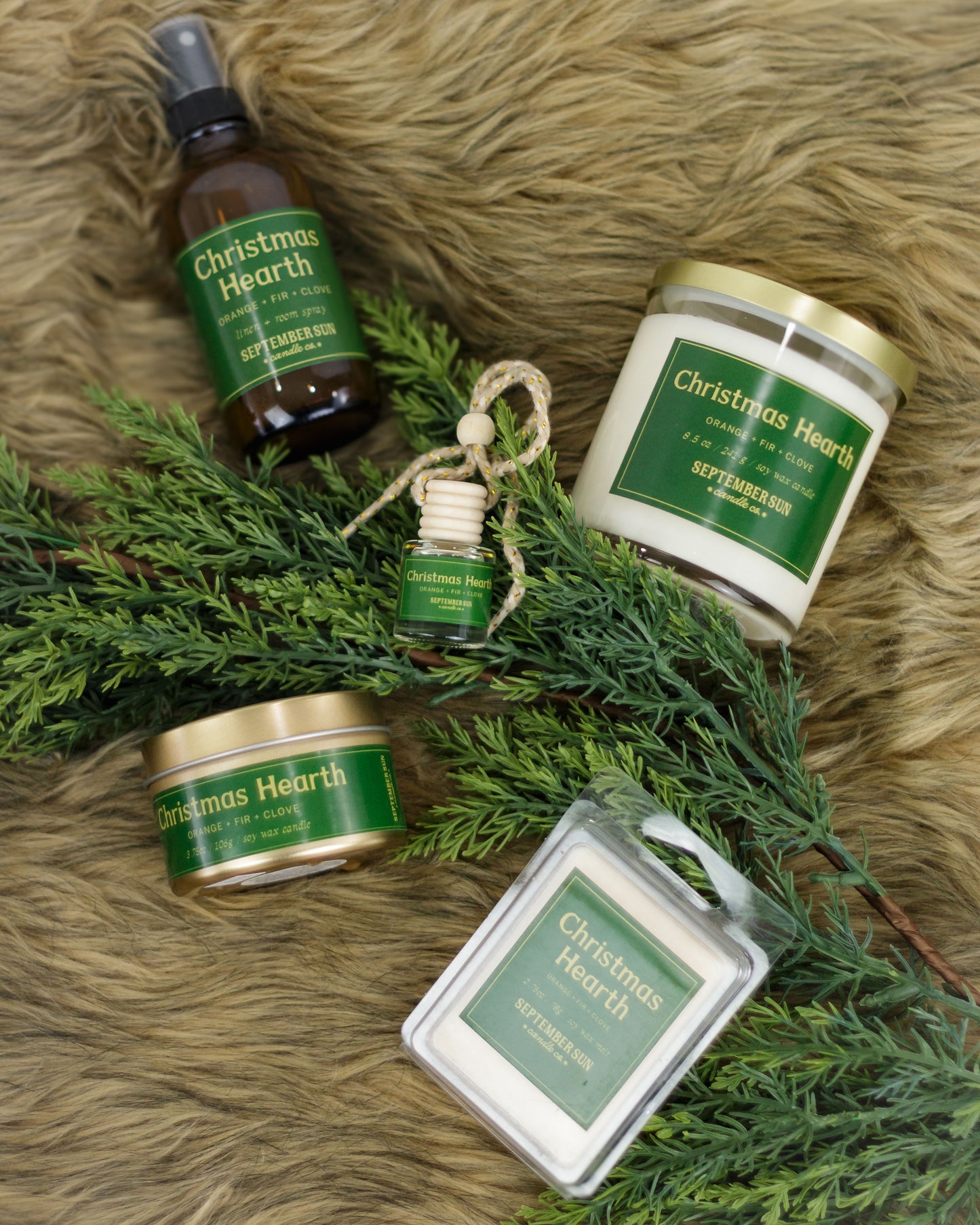 Christmas Hearth 8.5 oz Candle